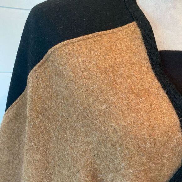 Lulla Collection Shawl Wrap OS - Picture 5 of 11